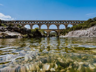 Visitez le Gard depuis la rivière 