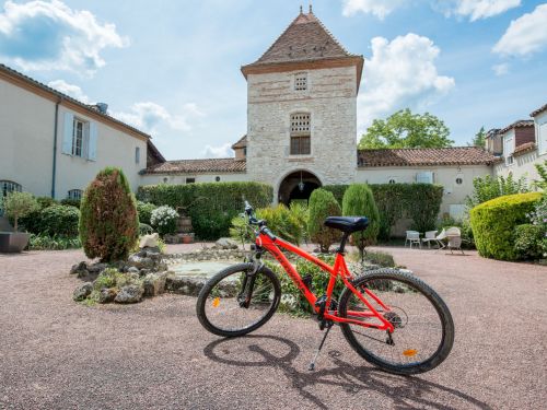 hotel accueil velo canal des deux mers.jpg