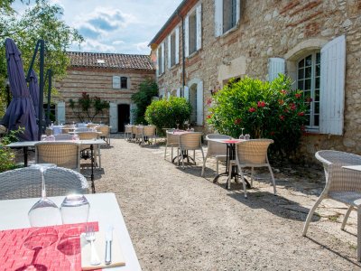 Le prince noir hotel restaurant serignac sur garonne 16 2