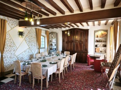 Salon hotel prince noir agen