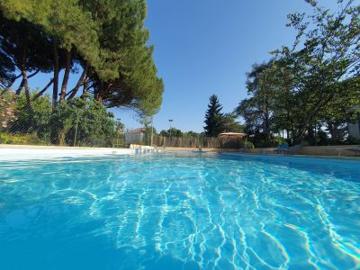 hotel piscine pres agen.jpg