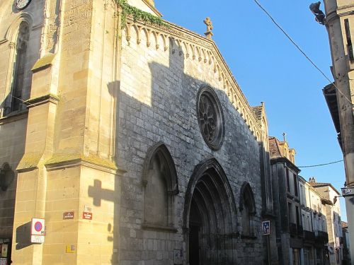EYglise Notre Dame de Sainte Foy la Grande Credit Polymagou   CC BY SA