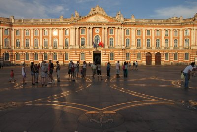 Visite Toulouse by train from Bordeaux 