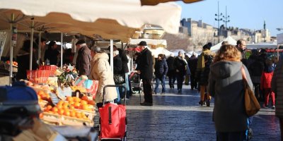 le marche des quais