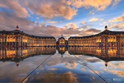 sunset bordeaux place de la bourse photo by nico babot