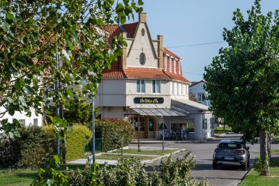 exterieur1 hotel les sables dor 1