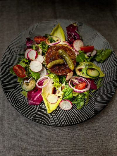 Local cuisine restaurant