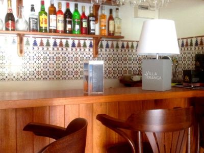 bar et terrasse hotel Teranga Andernos 1