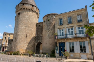hotel de la tour libourne centre ville 132 1