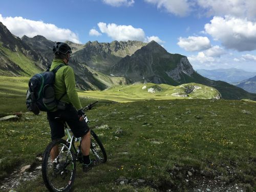 Pistes VTT et randonnées