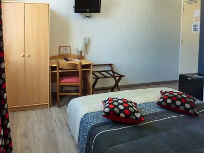 chambres Lourdes hotel de la vallee 12 1