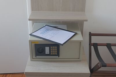 PVIC7186