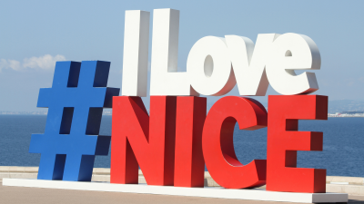 Août à Nice : la saison où tout prend un air de vacances