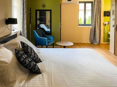 hotel joinville la vinaigrerie chambre double superieur 1 1